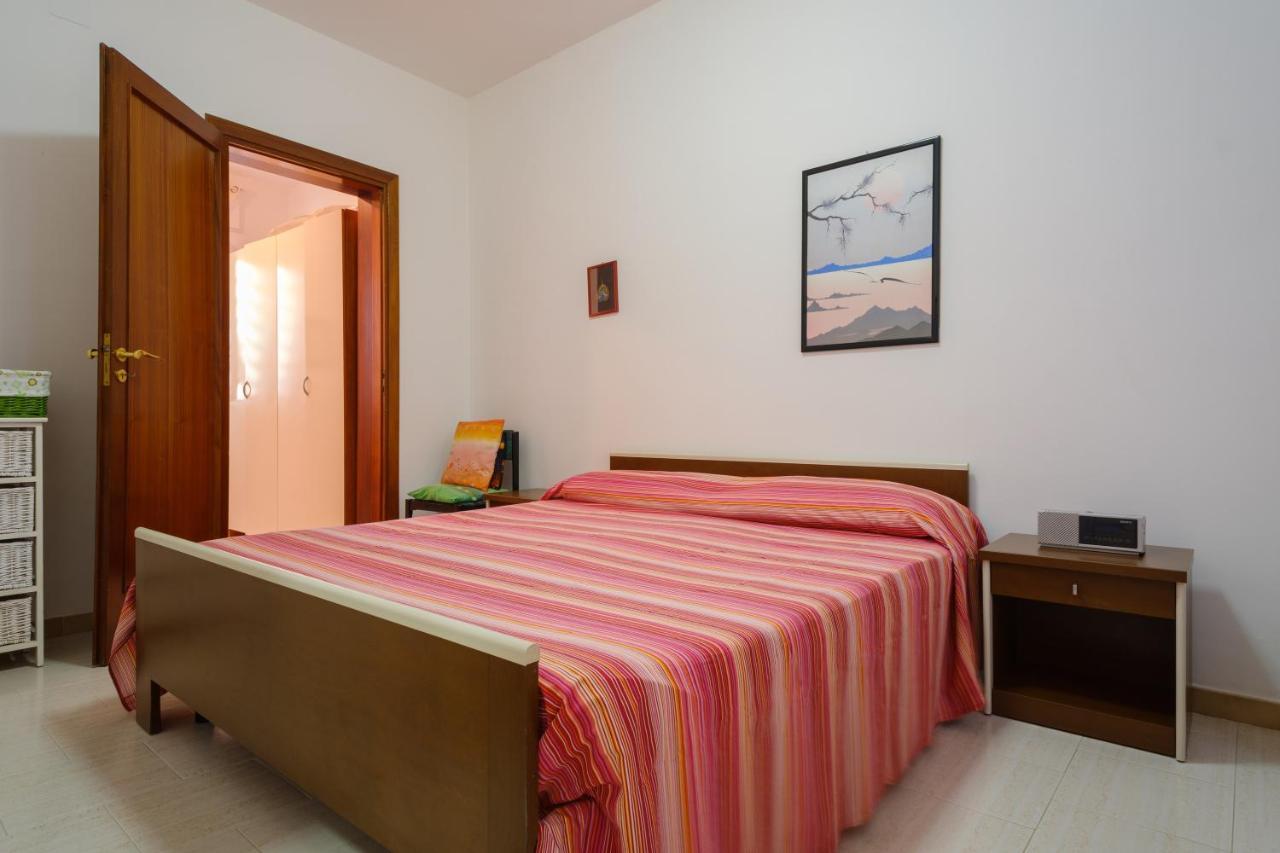 Villa Rita A 200M Dal Mare I Bacini Exterior foto